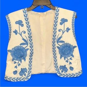 Floral Embroidered Vest - Blue and White